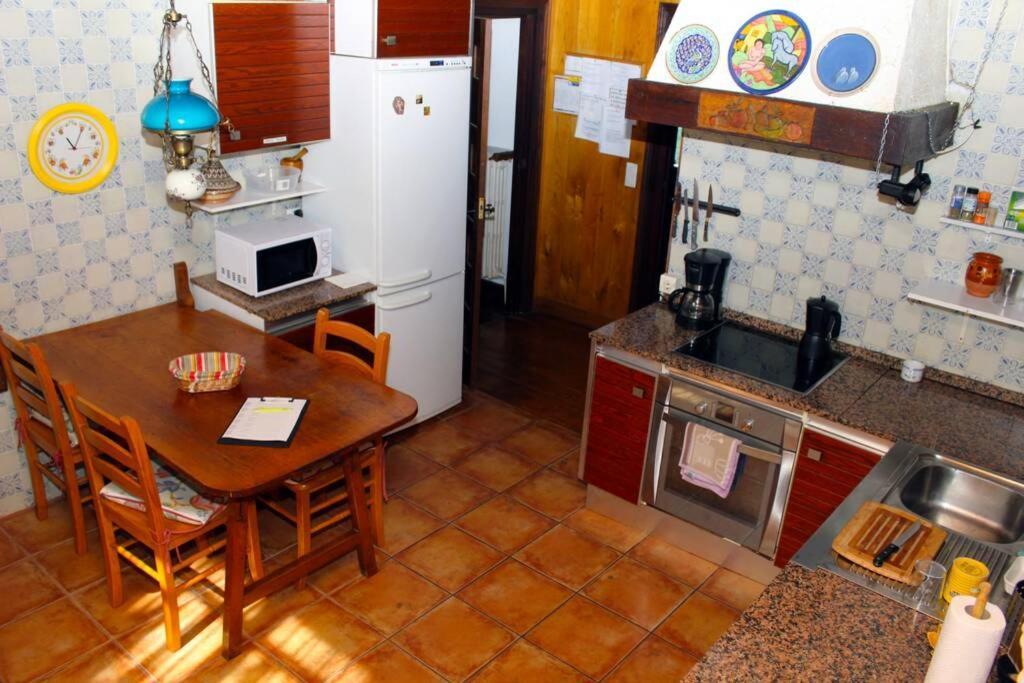 Casa Rural Mertxenea Landetxea Elcano المظهر الخارجي الصورة